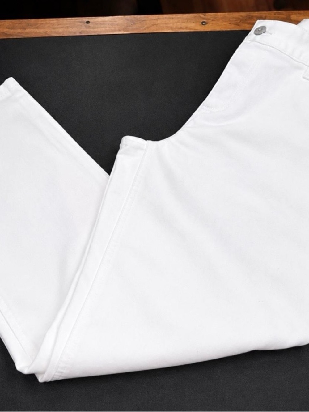 J. Jill White Cropped Authentic Fit Jeans